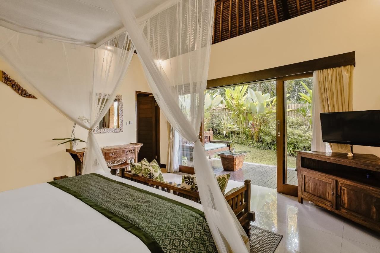 Teja Lokha Ubud Villa Екстер'єр фото