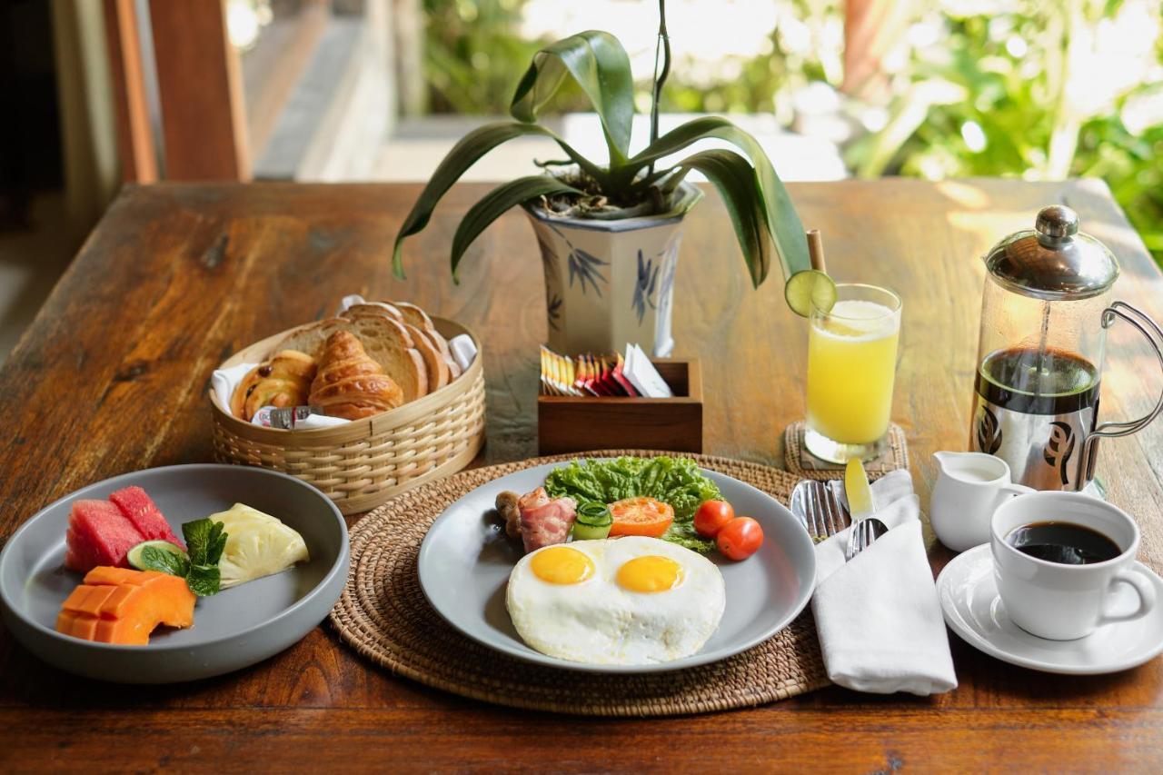 Teja Lokha Ubud Villa Екстер'єр фото