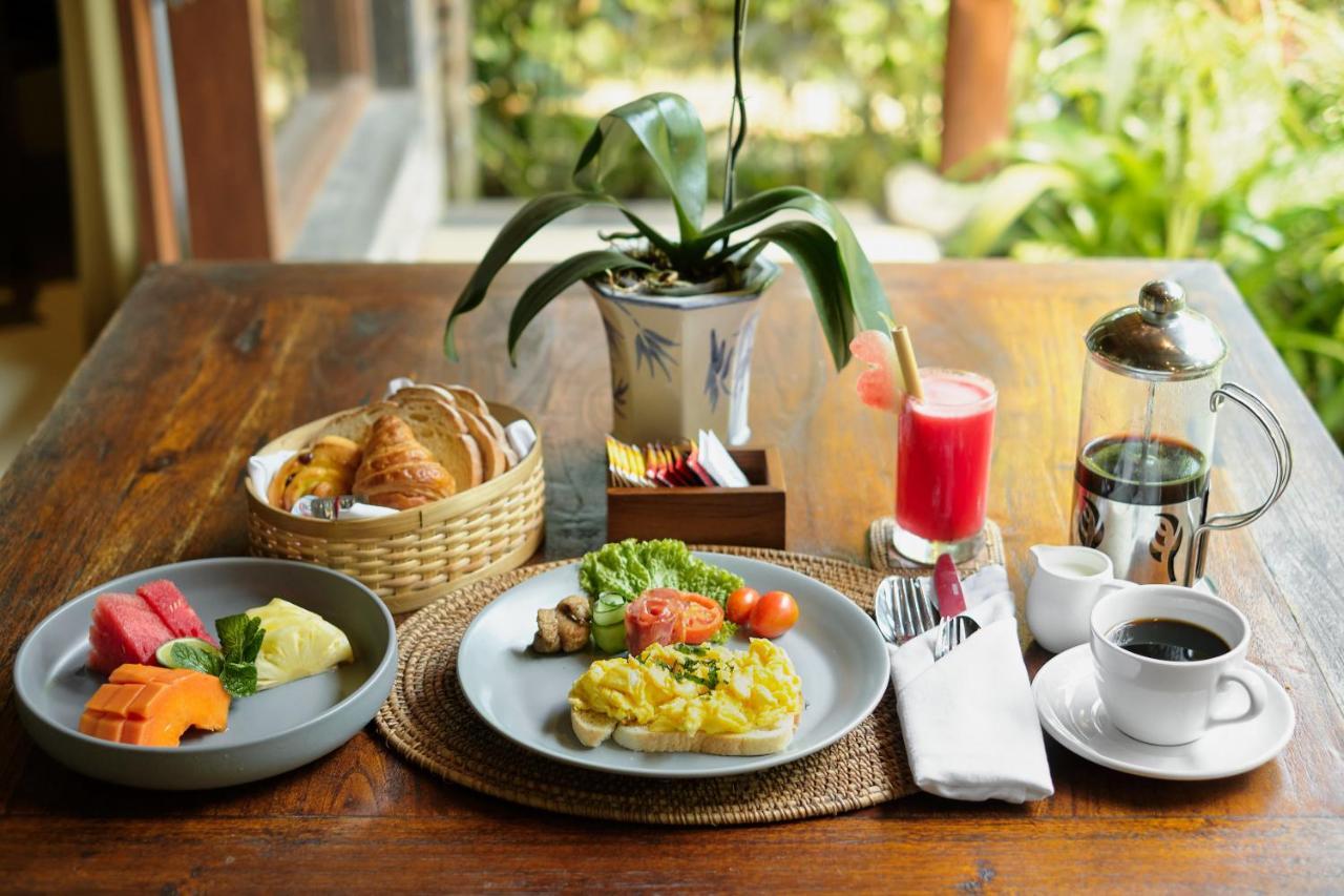 Teja Lokha Ubud Villa Екстер'єр фото